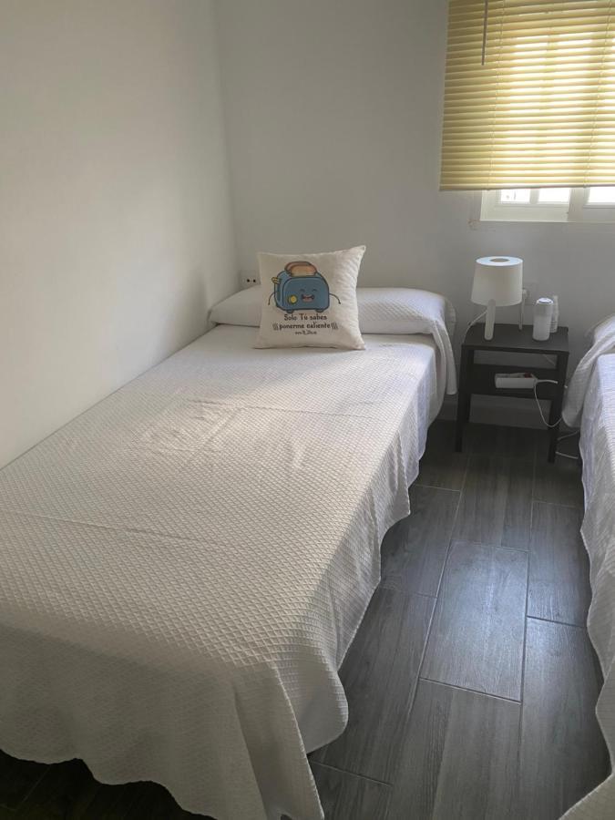 Habitaciones La Vina Кадис Экстерьер фото